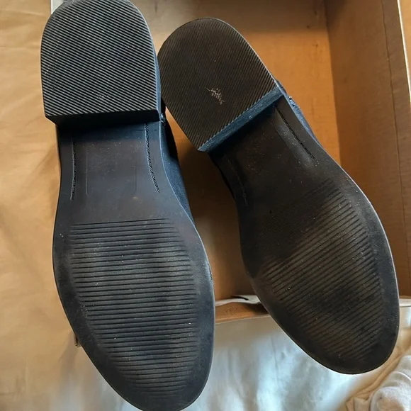 Steve Madden Dares black booties - Picture 6 of 6